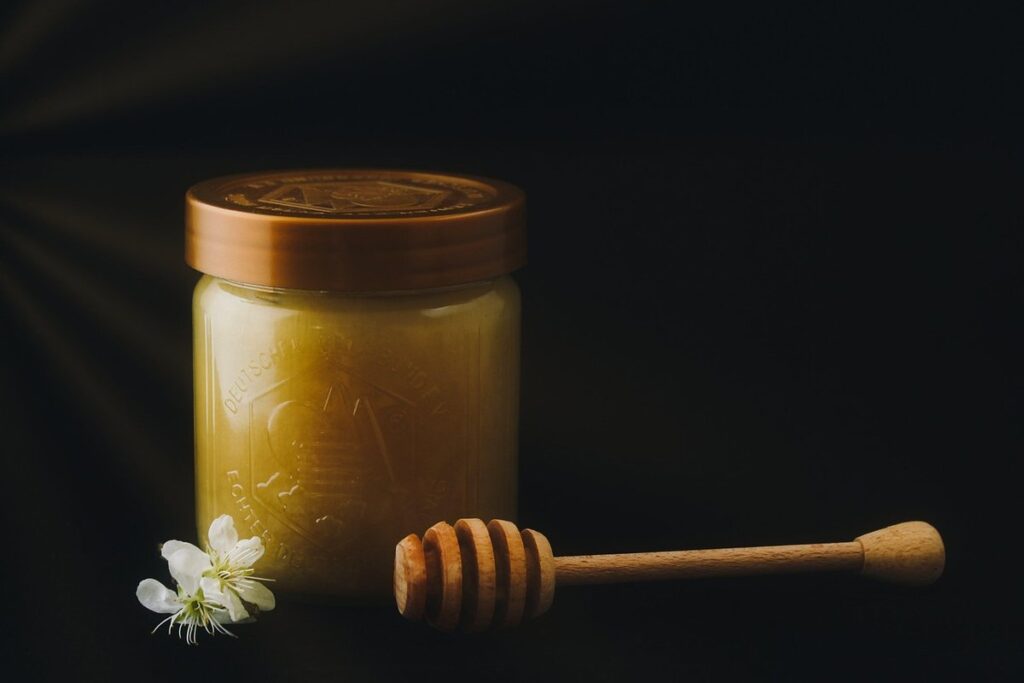 Decrystallized honey